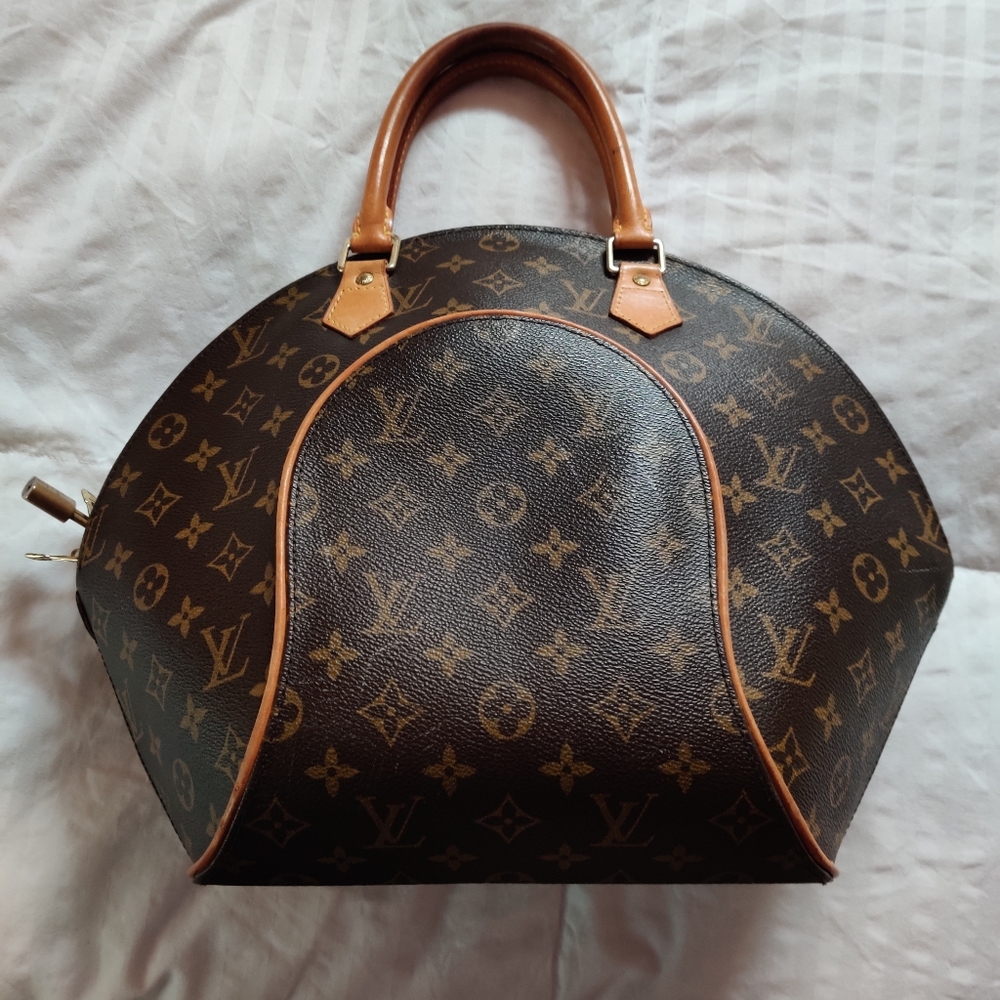 Luis Vuitton Large Bowling Bag